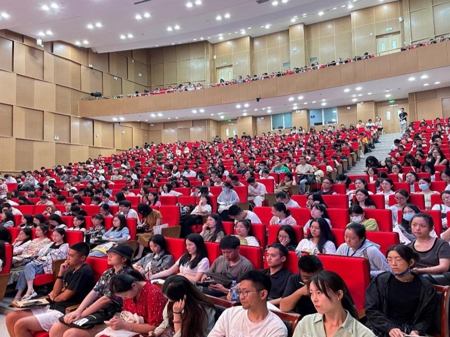 风韵犹存熟妇一区二区三区