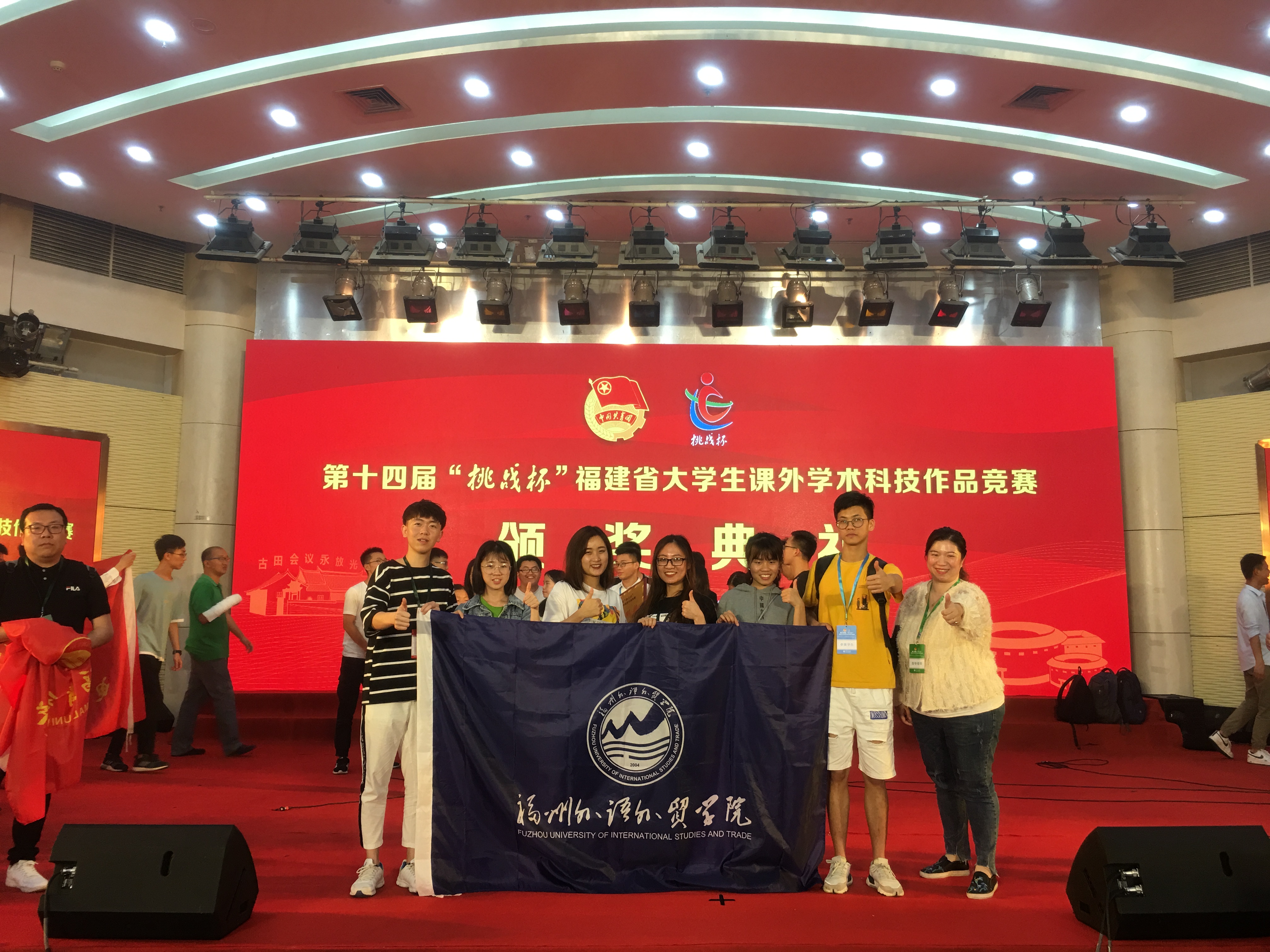 风韵犹存熟妇一区二区三区