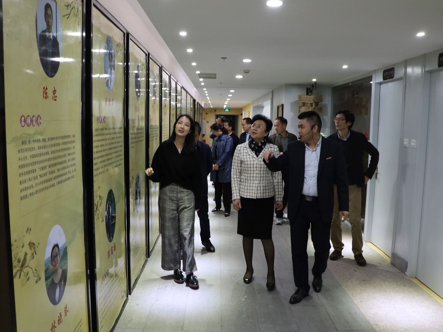 风韵犹存熟妇一区二区三区