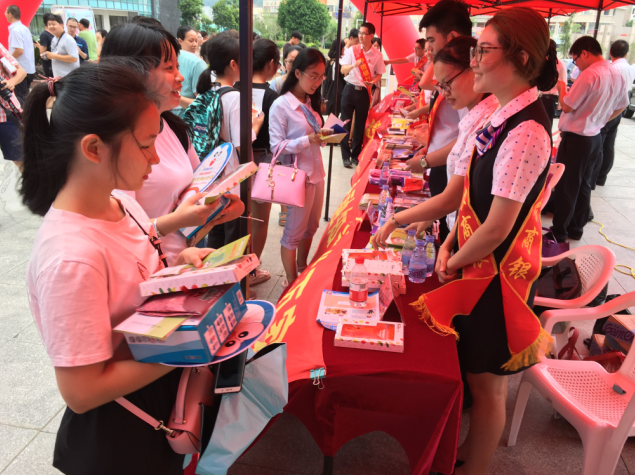 风韵犹存熟妇一区二区三区