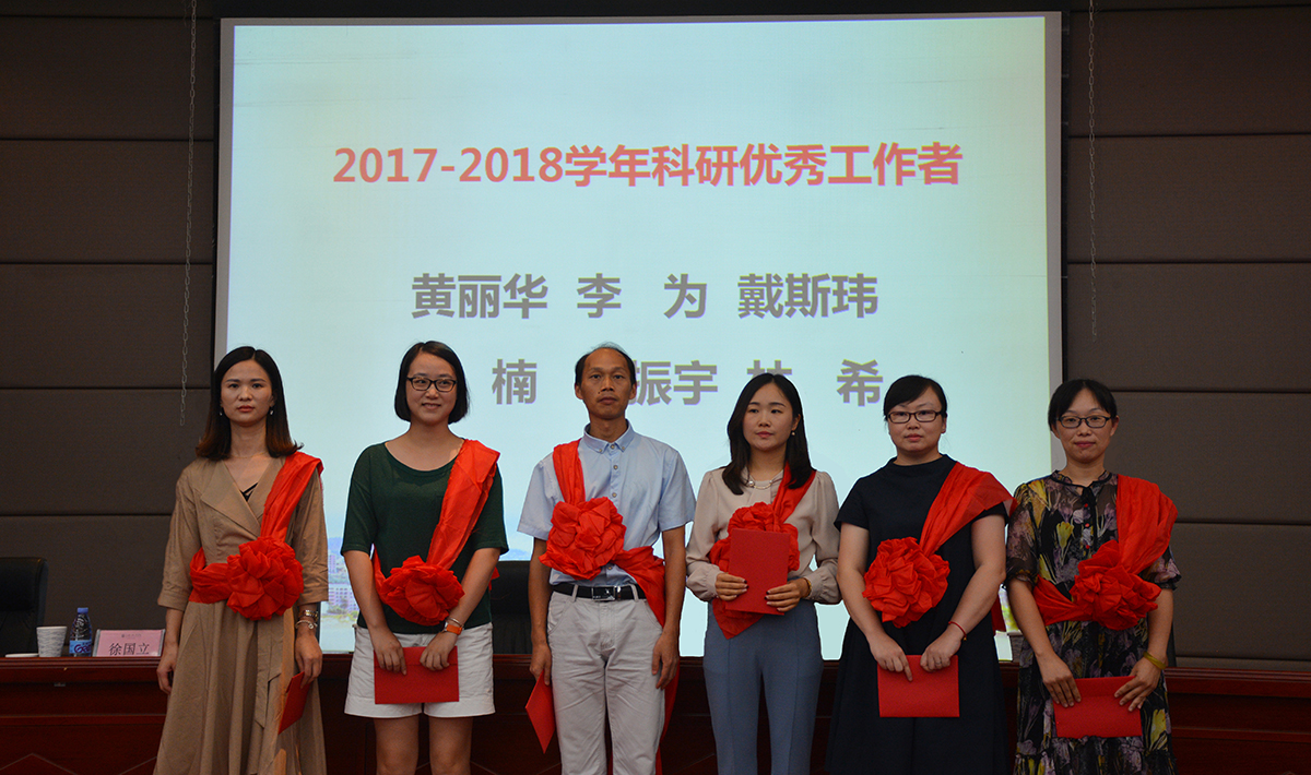 风韵犹存熟妇一区二区三区