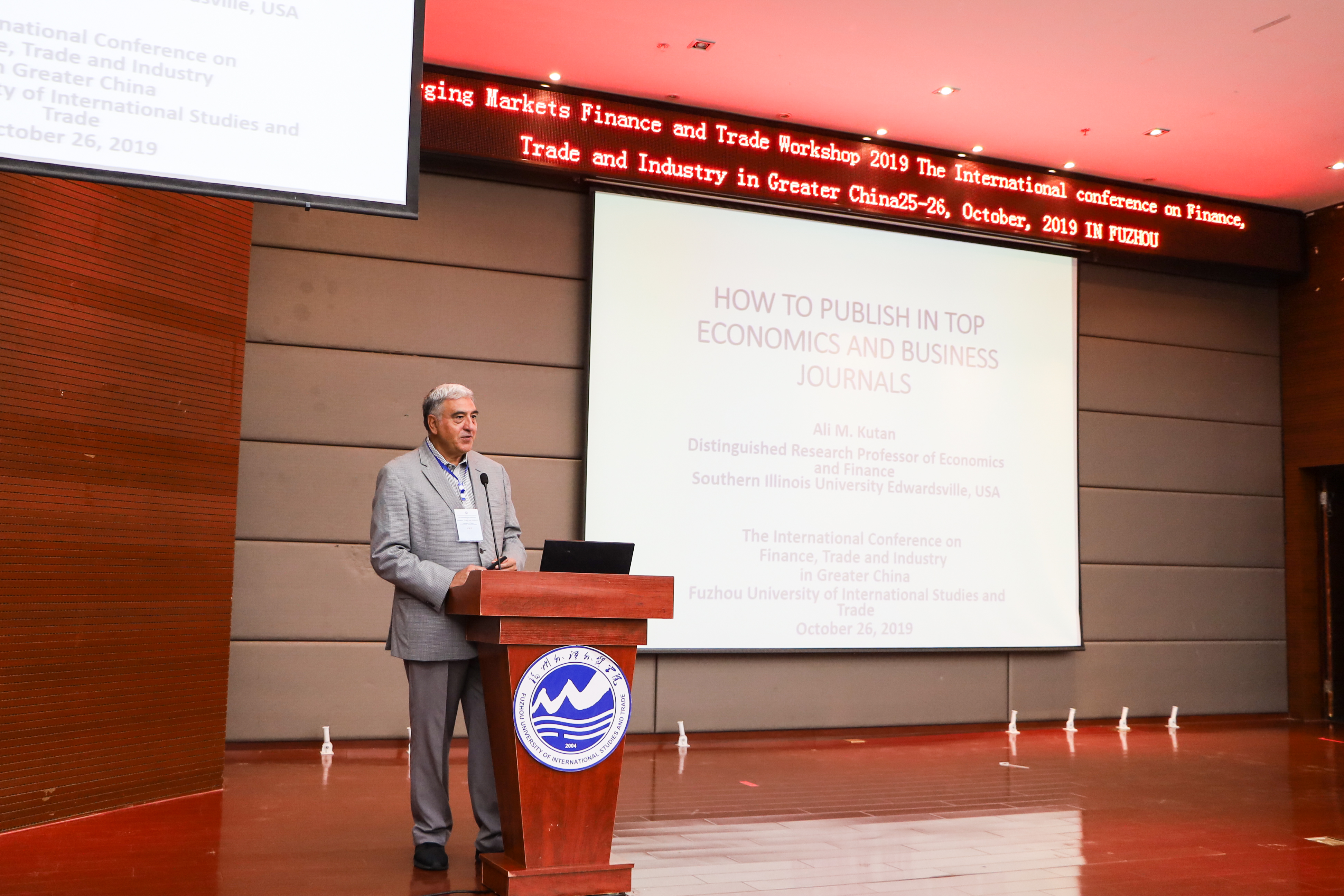 风韵犹存熟妇一区二区三区