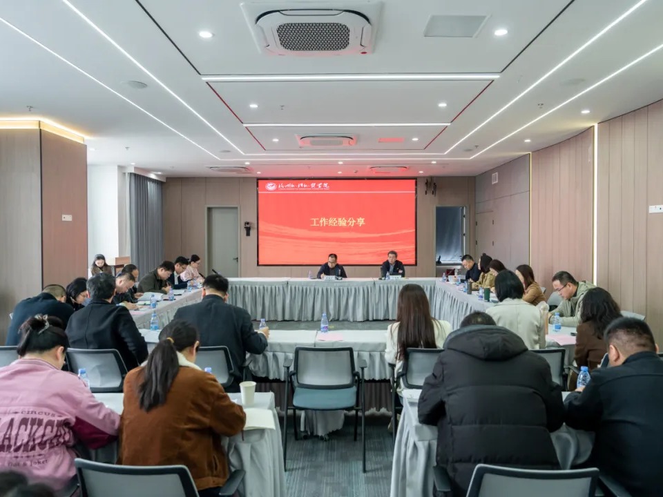 风韵犹存熟妇一区二区三区