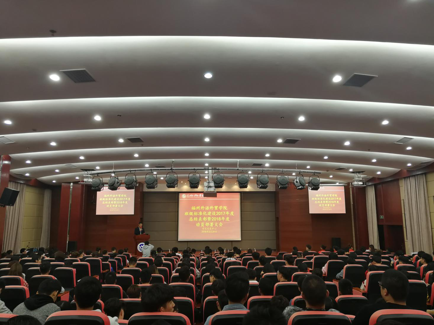 风韵犹存熟妇一区二区三区