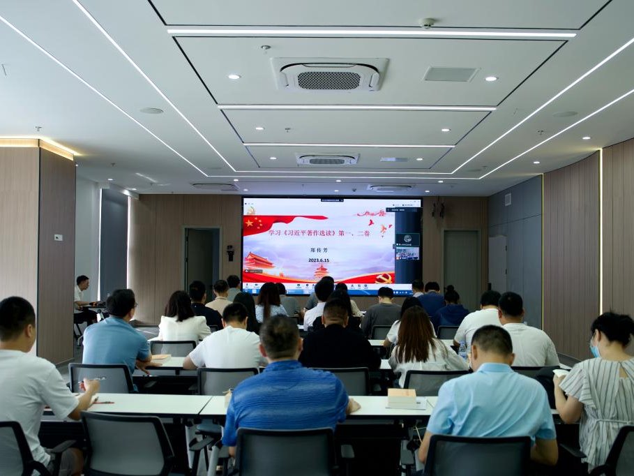 风韵犹存熟妇一区二区三区