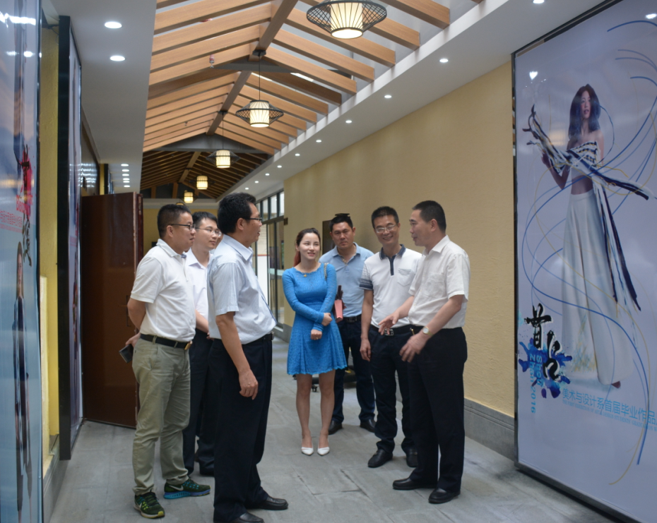 风韵犹存熟妇一区二区三区