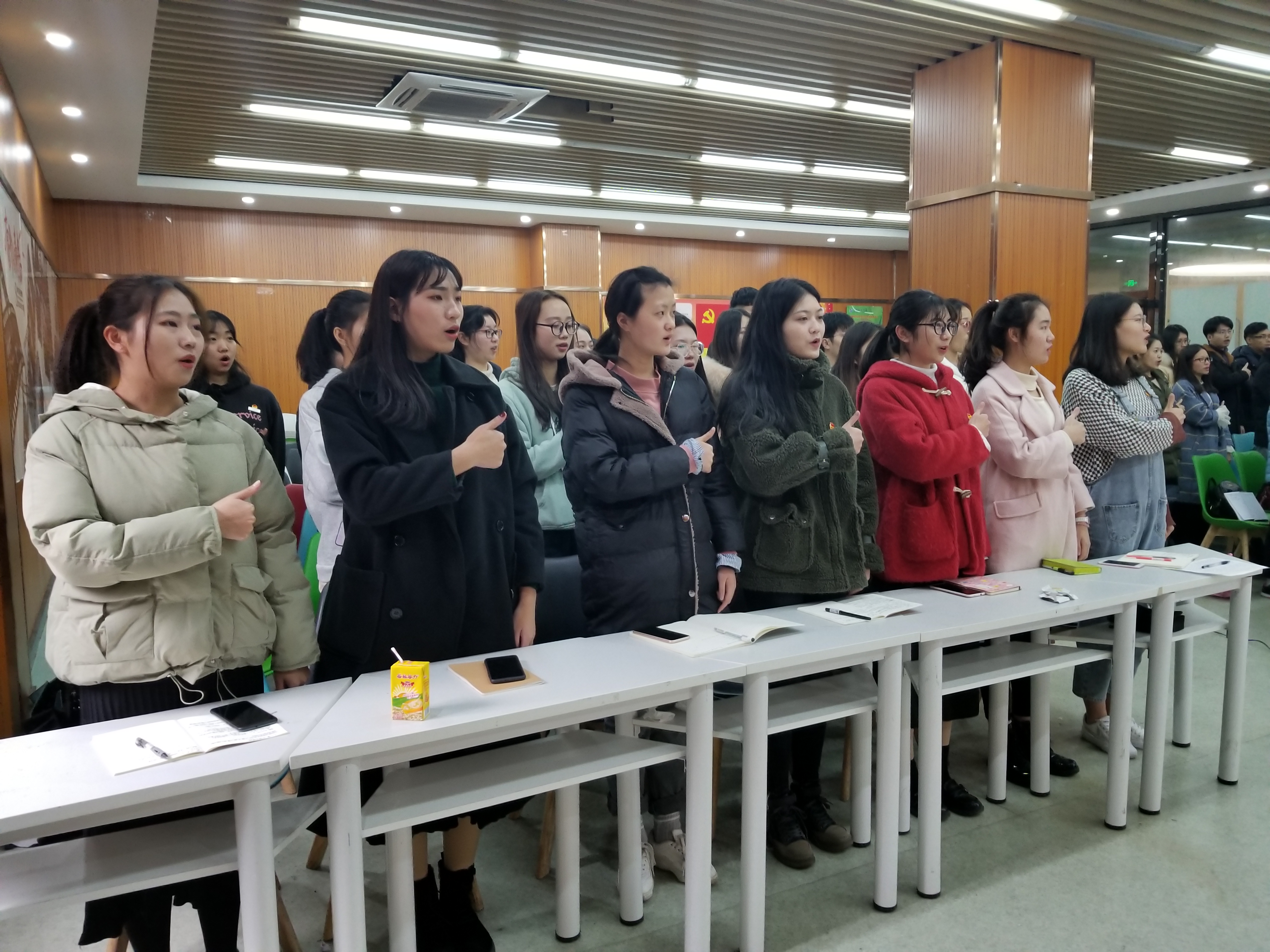 风韵犹存熟妇一区二区三区