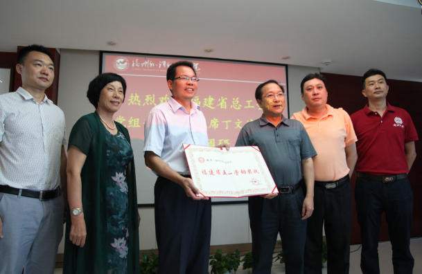 风韵犹存熟妇一区二区三区