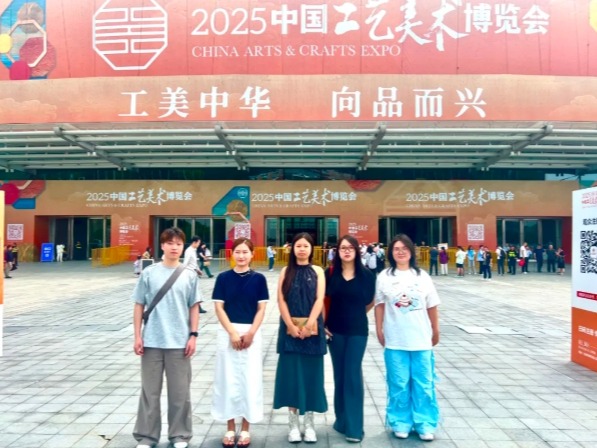 风韵犹存熟妇一区二区三区