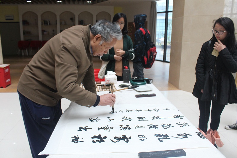 风韵犹存熟妇一区二区三区