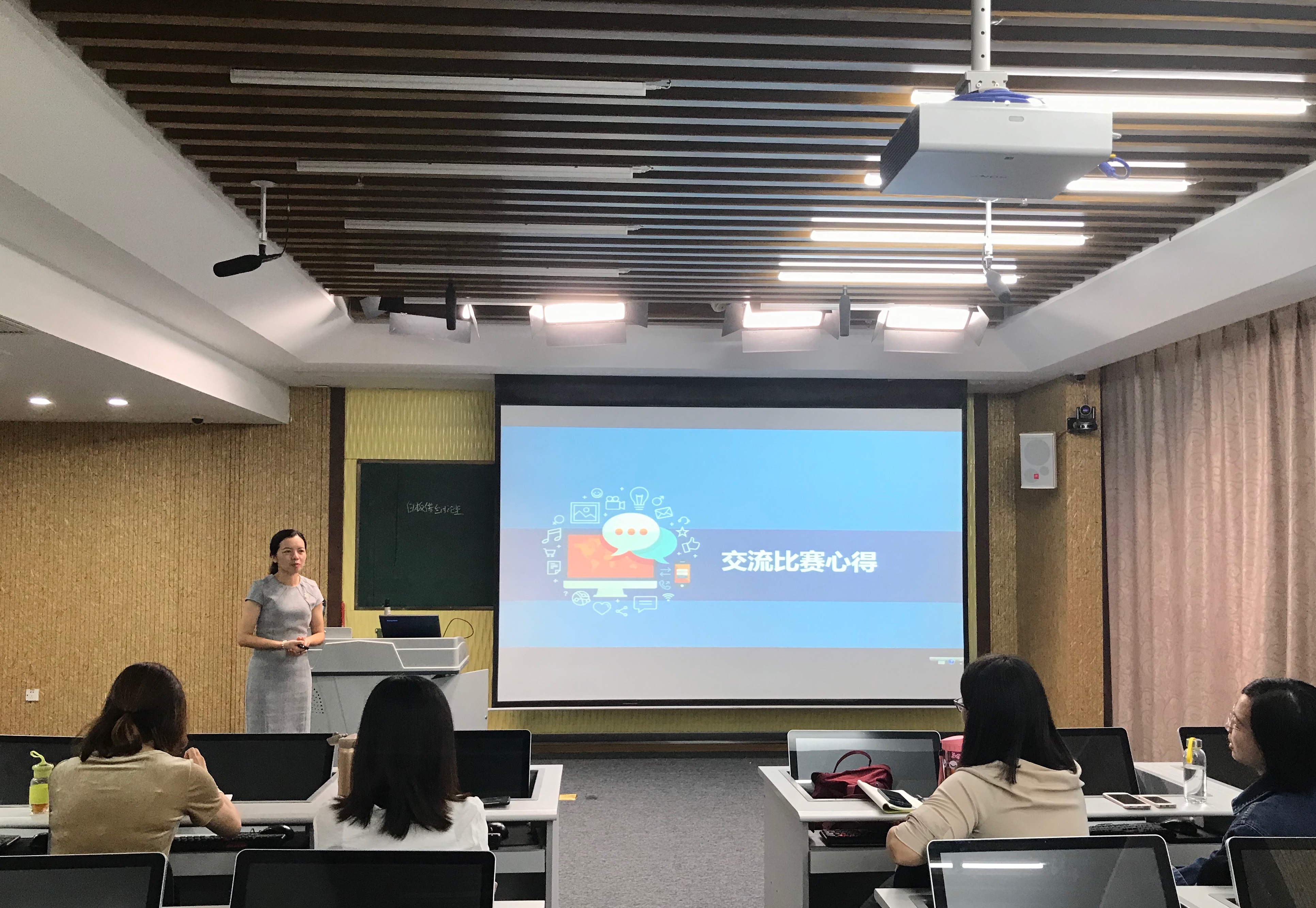 风韵犹存熟妇一区二区三区