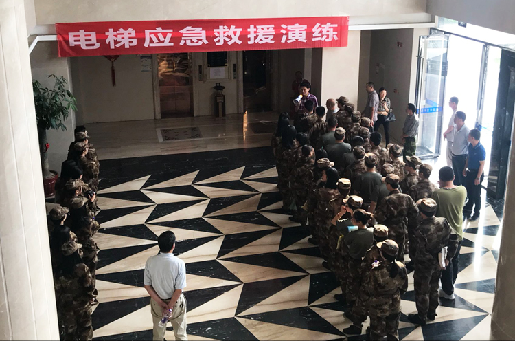 风韵犹存熟妇一区二区三区