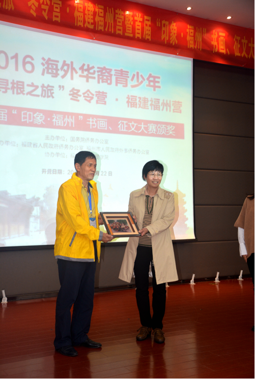 风韵犹存熟妇一区二区三区