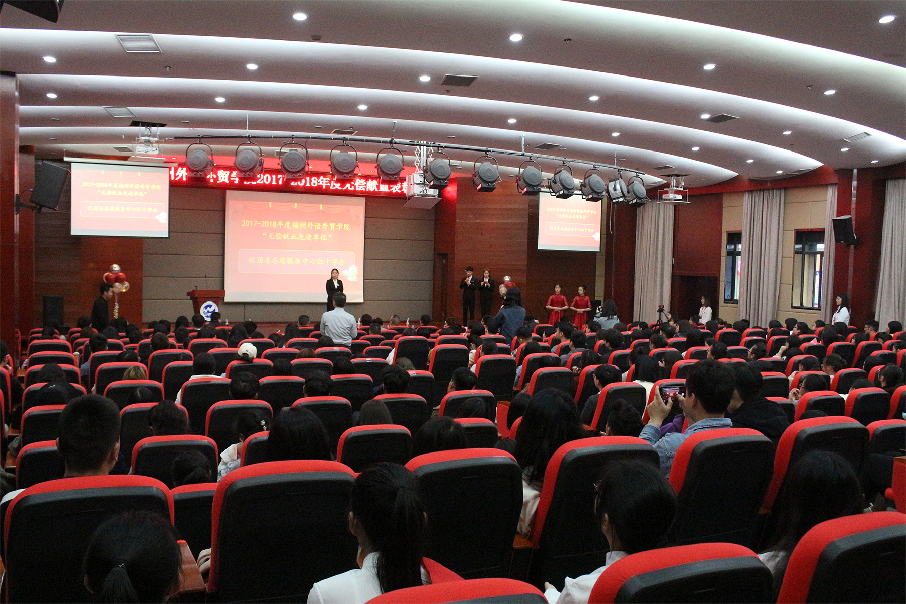 风韵犹存熟妇一区二区三区