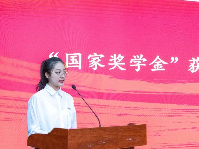 风韵犹存熟妇一区二区三区