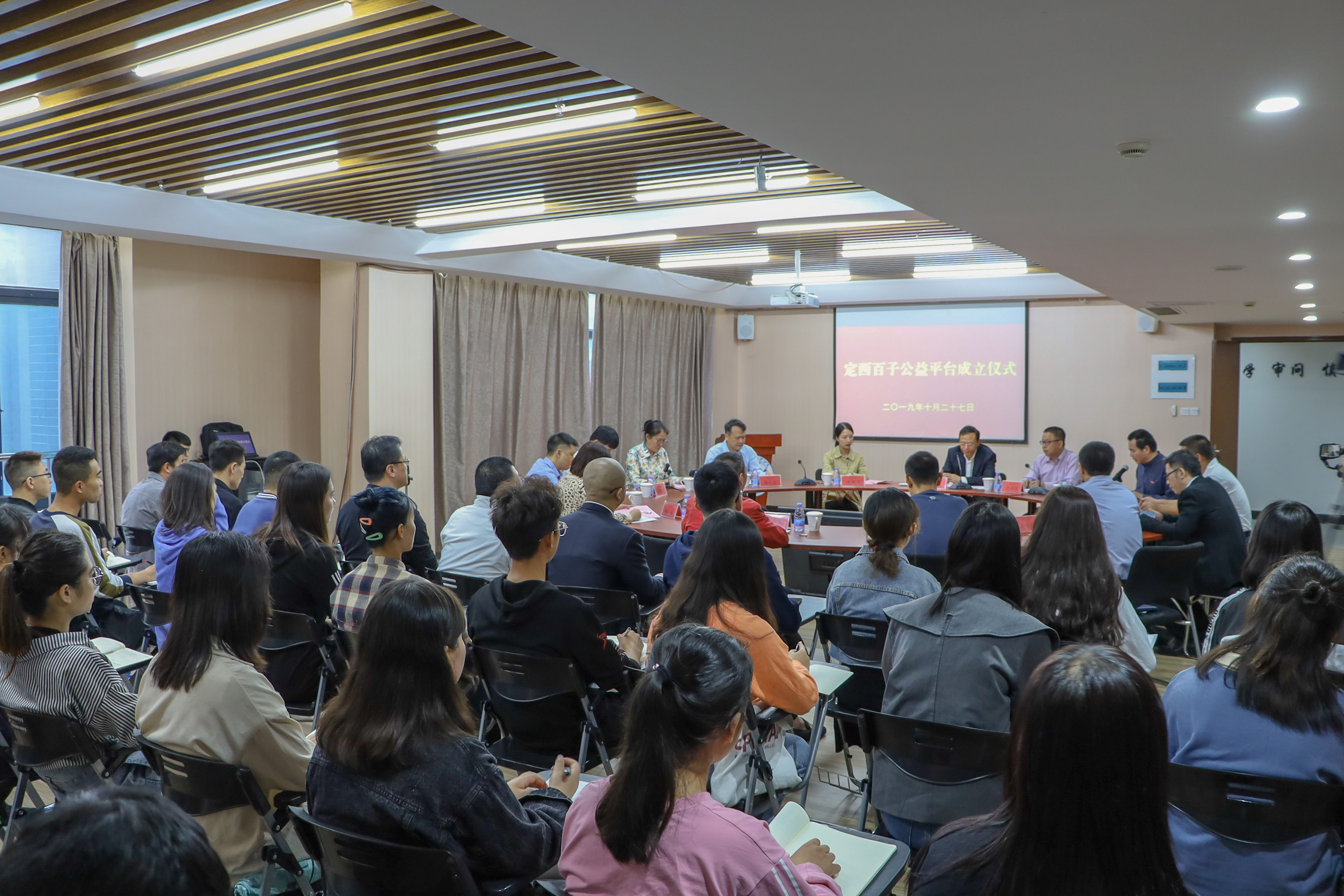风韵犹存熟妇一区二区三区