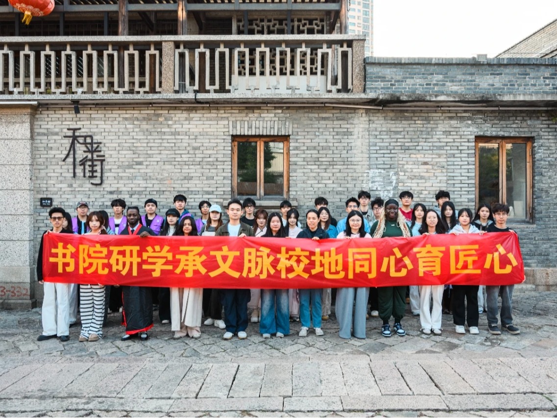 风韵犹存熟妇一区二区三区