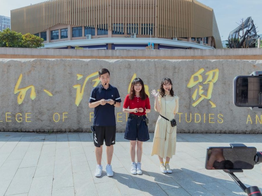 风韵犹存熟妇一区二区三区