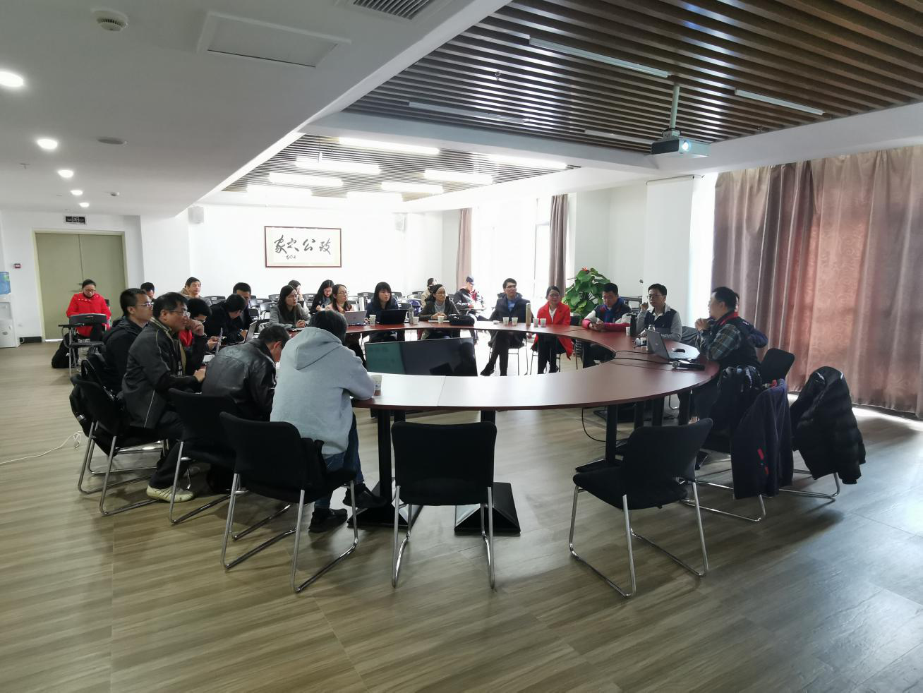 风韵犹存熟妇一区二区三区