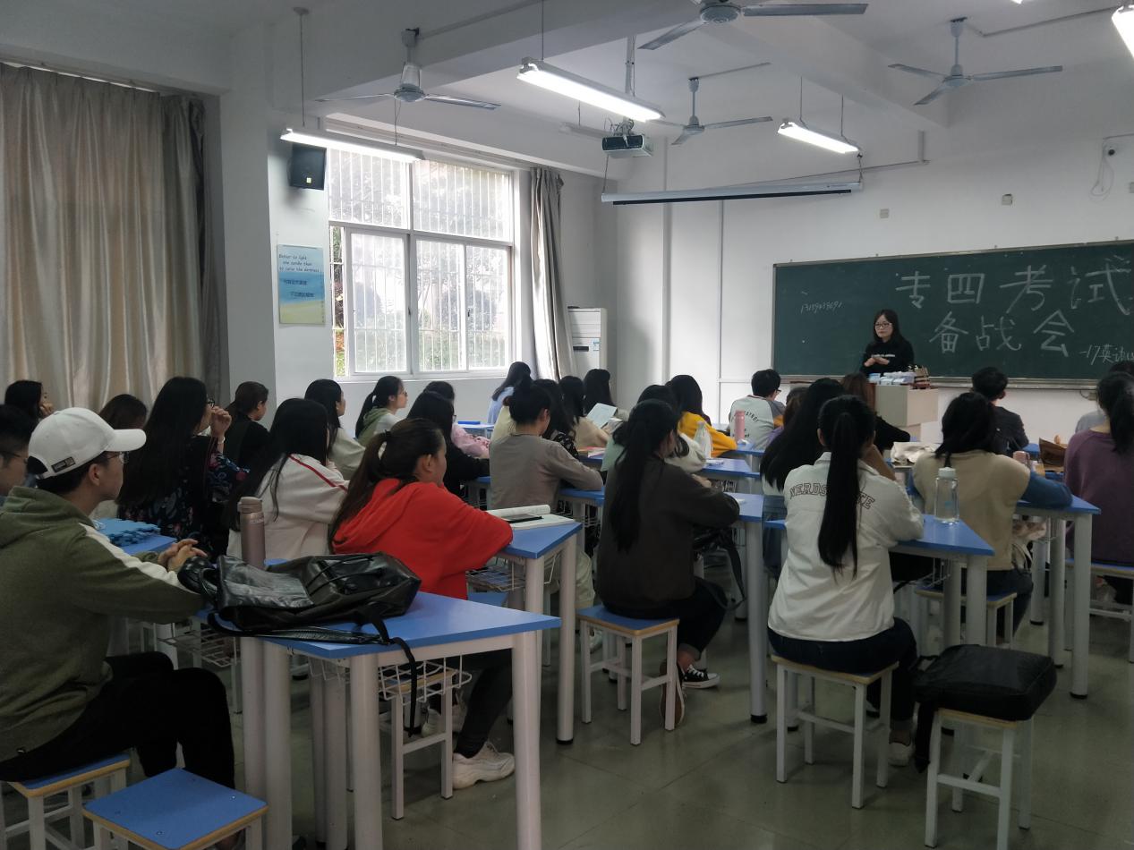 风韵犹存熟妇一区二区三区