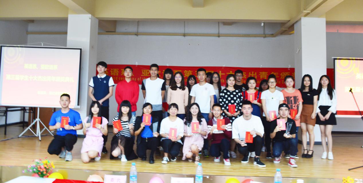 风韵犹存熟妇一区二区三区