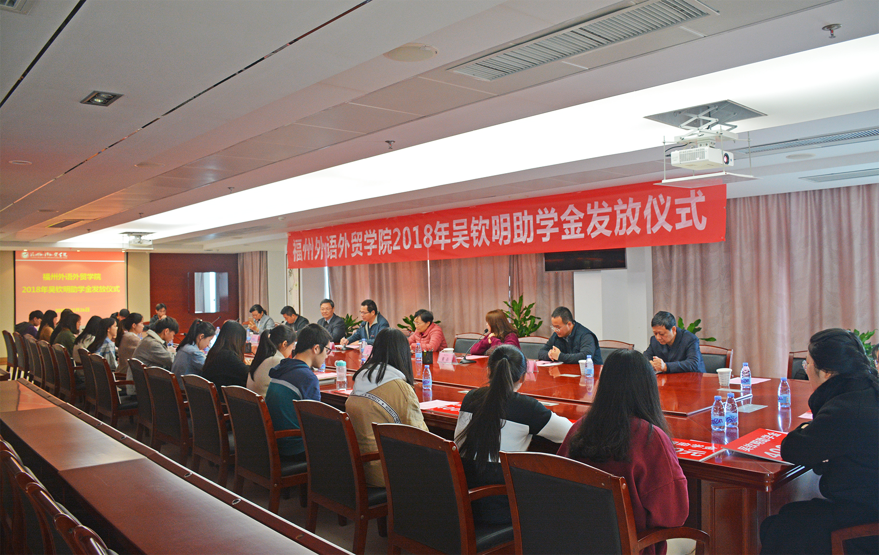 风韵犹存熟妇一区二区三区