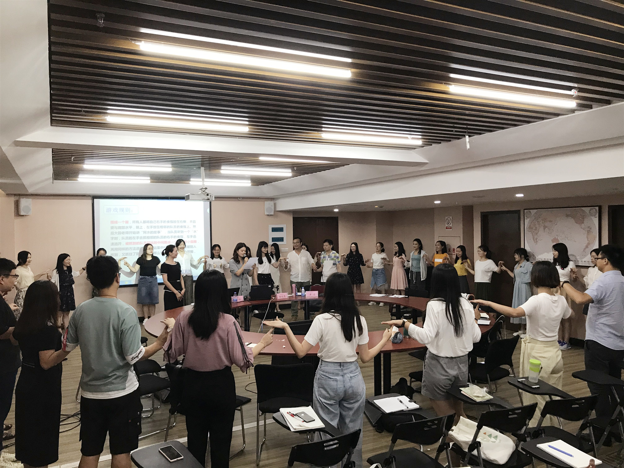 风韵犹存熟妇一区二区三区