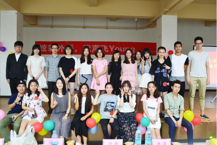 风韵犹存熟妇一区二区三区