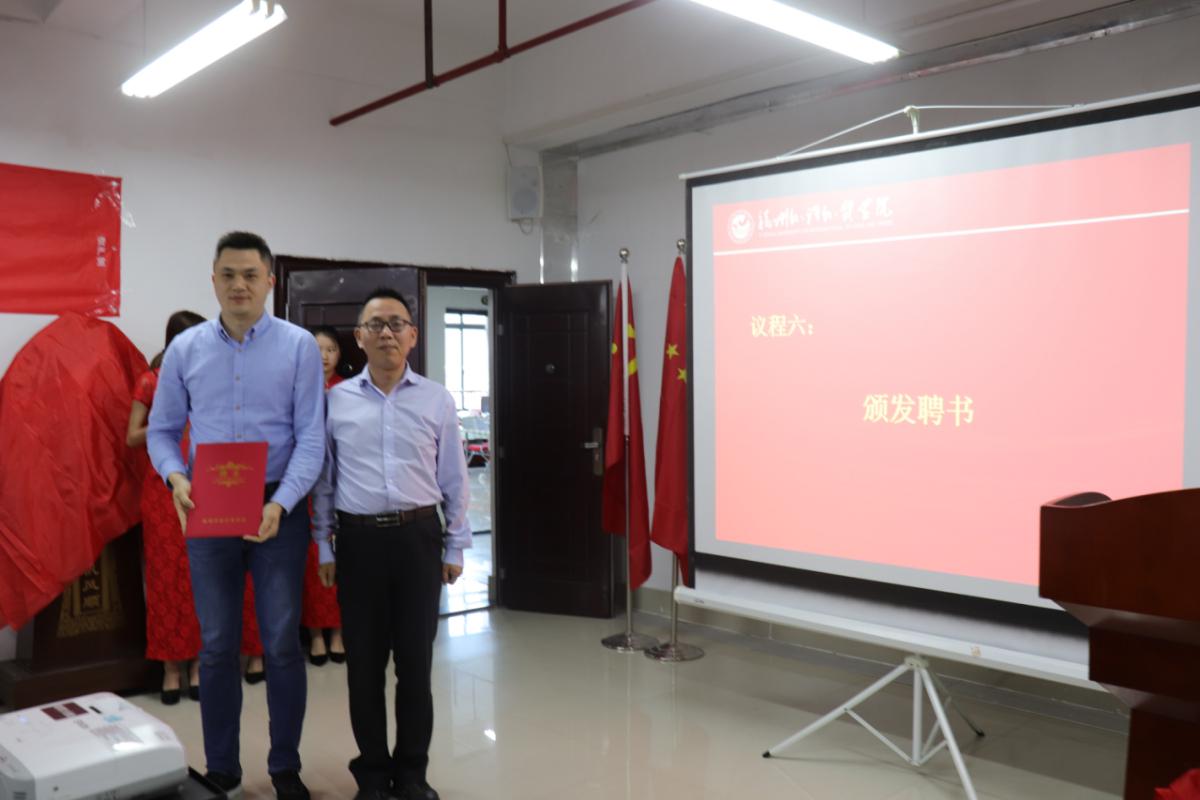 风韵犹存熟妇一区二区三区