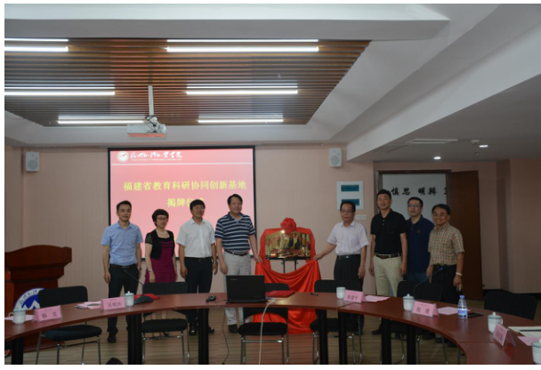 风韵犹存熟妇一区二区三区