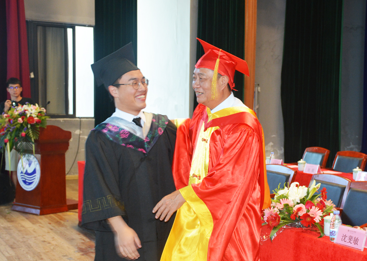 风韵犹存熟妇一区二区三区