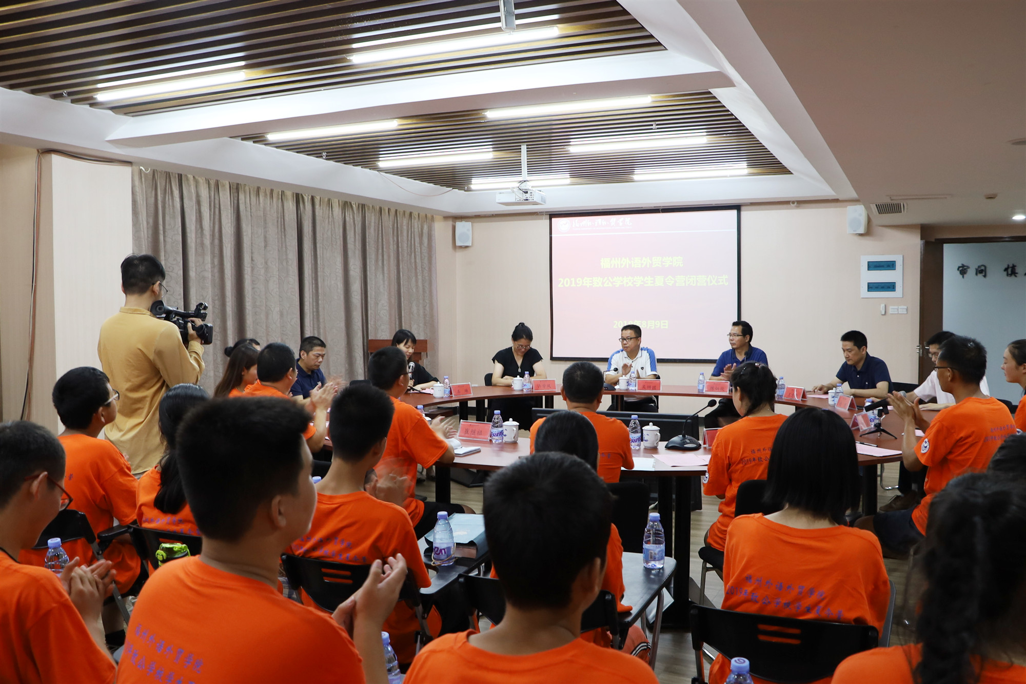 风韵犹存熟妇一区二区三区