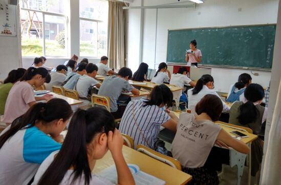 风韵犹存熟妇一区二区三区