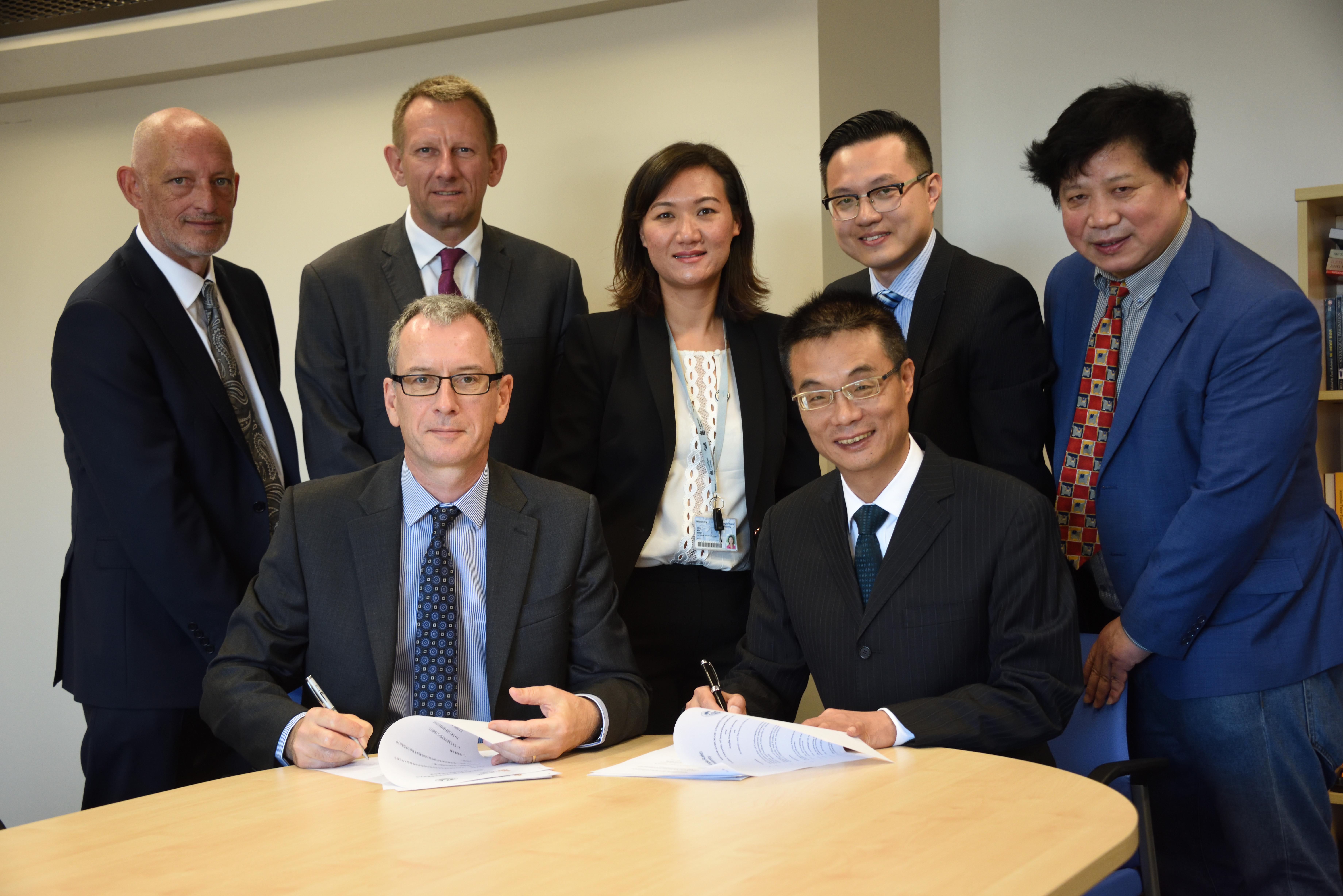 风韵犹存熟妇一区二区三区