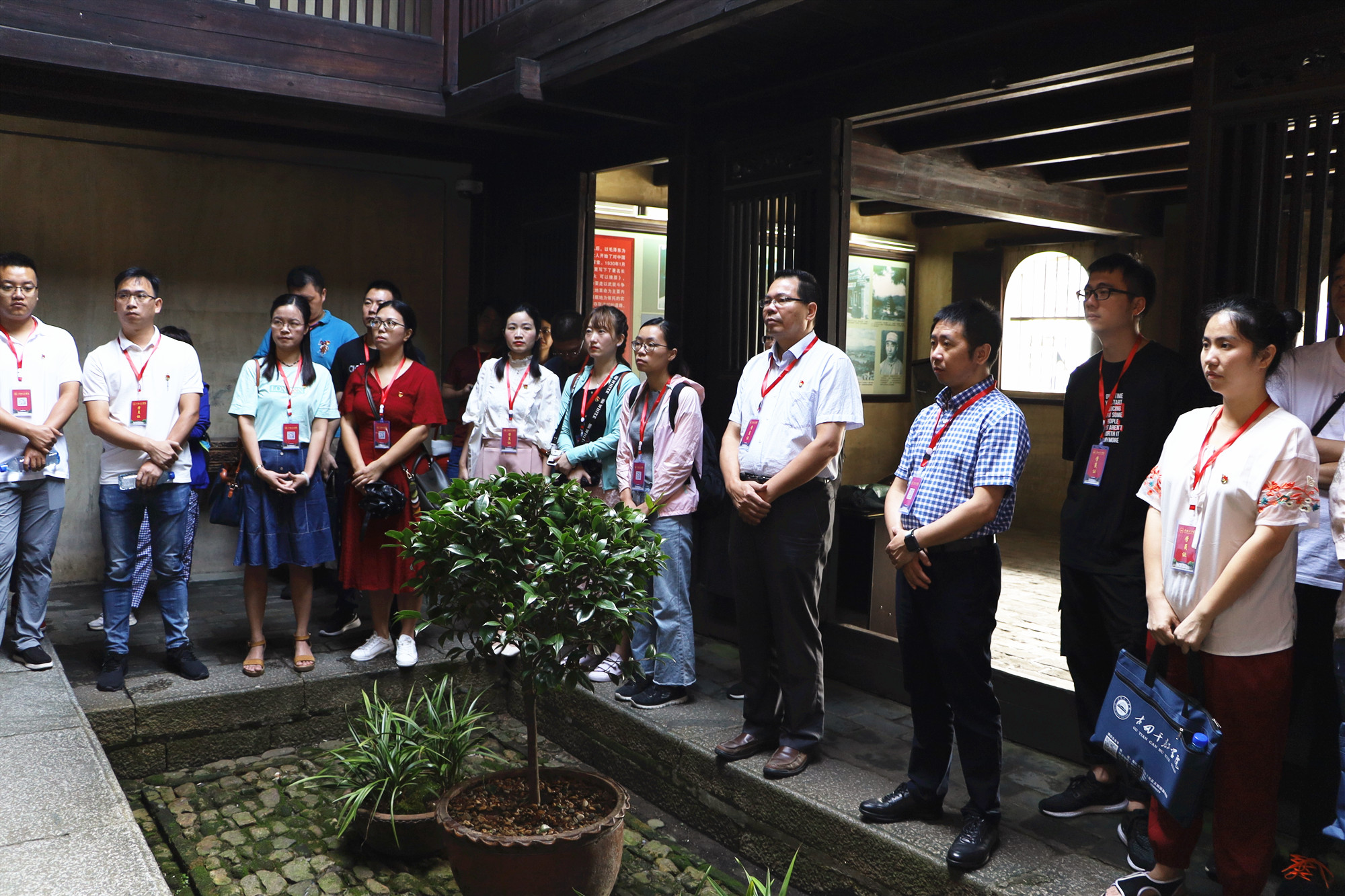 风韵犹存熟妇一区二区三区