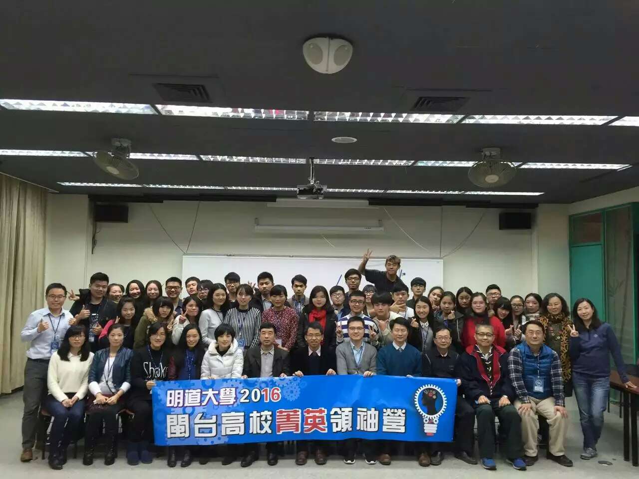 风韵犹存熟妇一区二区三区