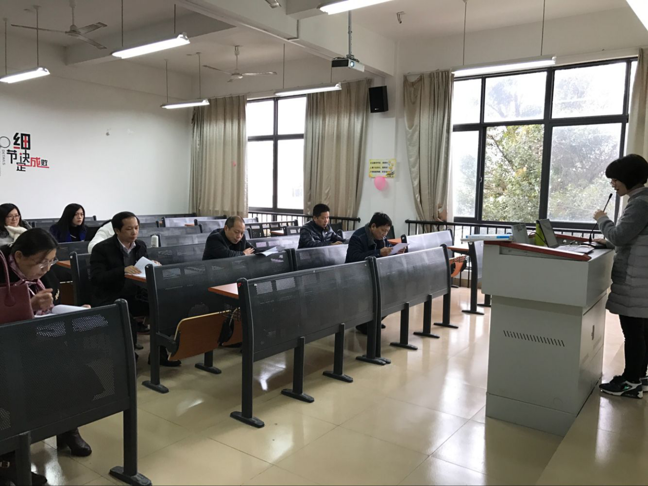 风韵犹存熟妇一区二区三区