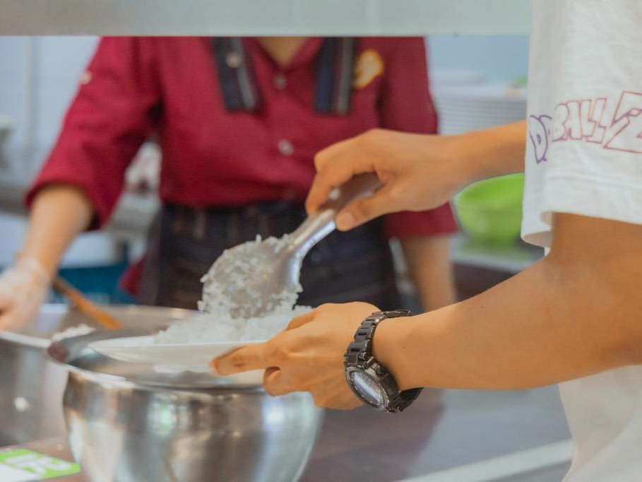 风韵犹存熟妇一区二区三区