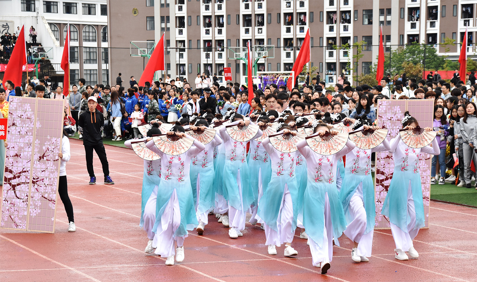 风韵犹存熟妇一区二区三区