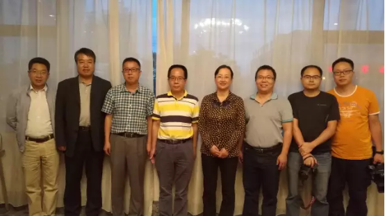 风韵犹存熟妇一区二区三区