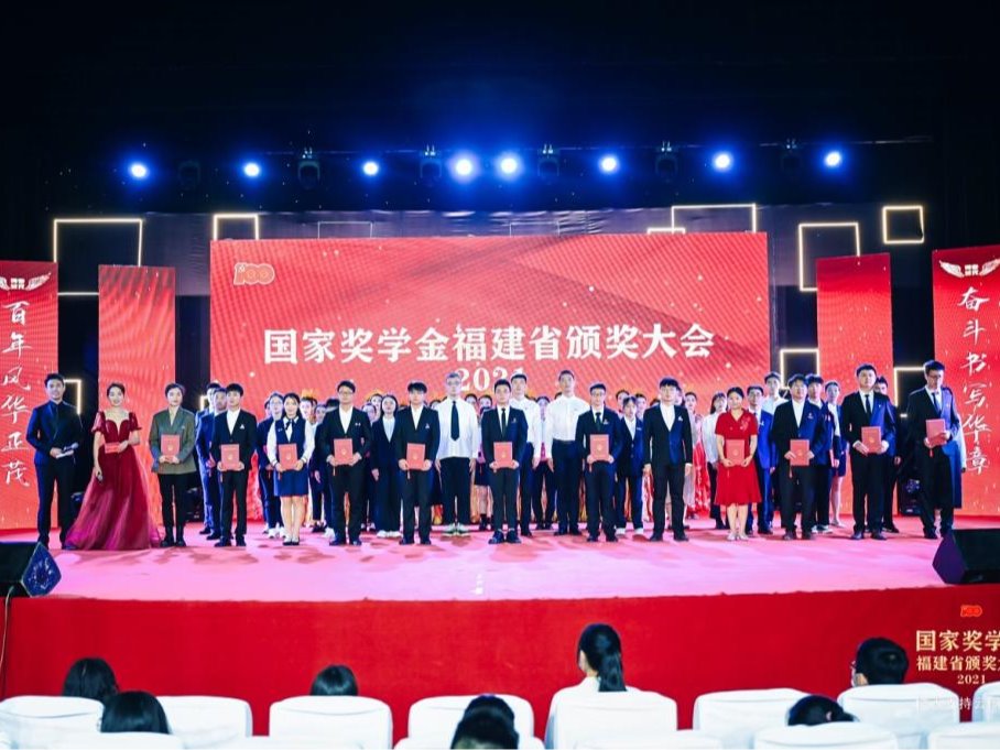 风韵犹存熟妇一区二区三区