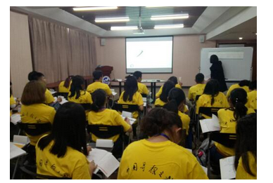 风韵犹存熟妇一区二区三区