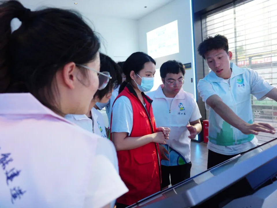 风韵犹存熟妇一区二区三区