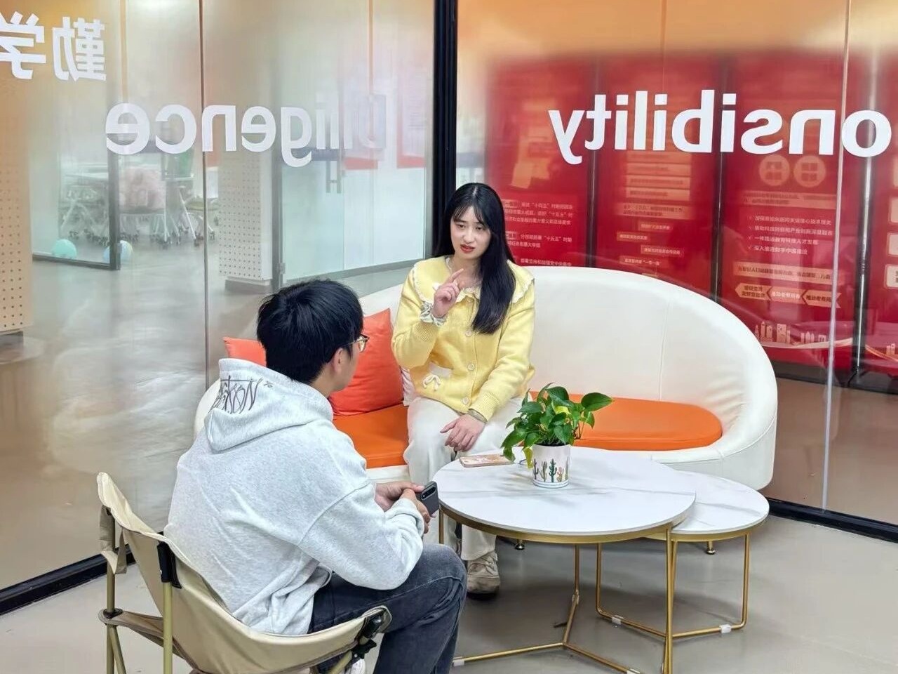 风韵犹存熟妇一区二区三区