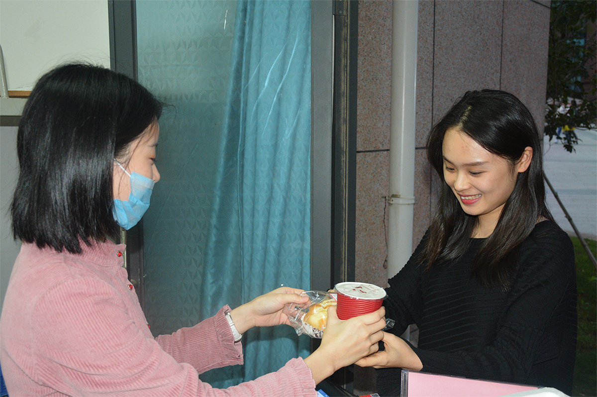 风韵犹存熟妇一区二区三区