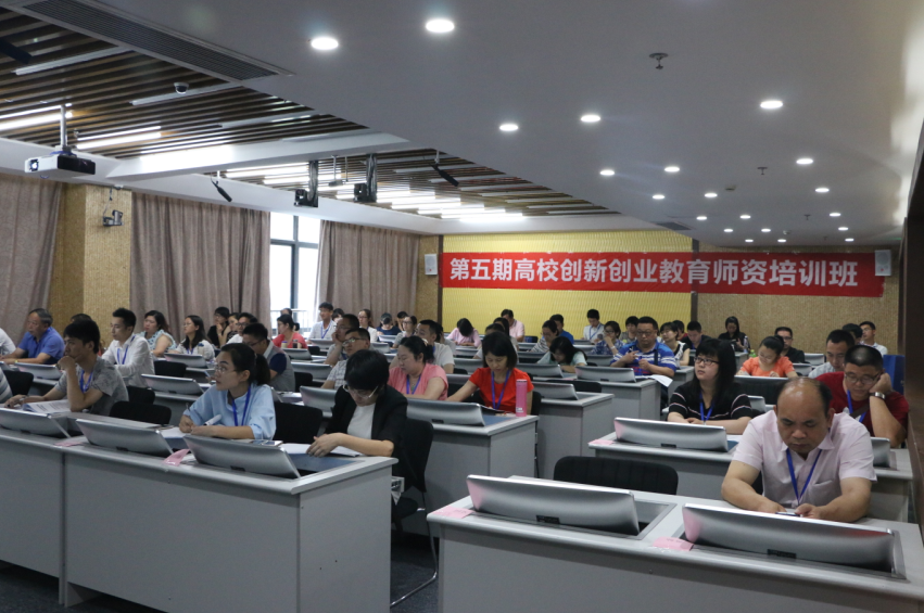 风韵犹存熟妇一区二区三区