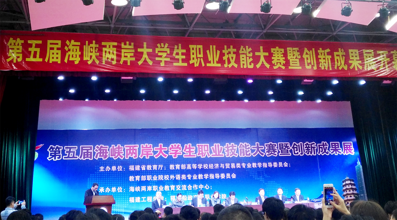 风韵犹存熟妇一区二区三区