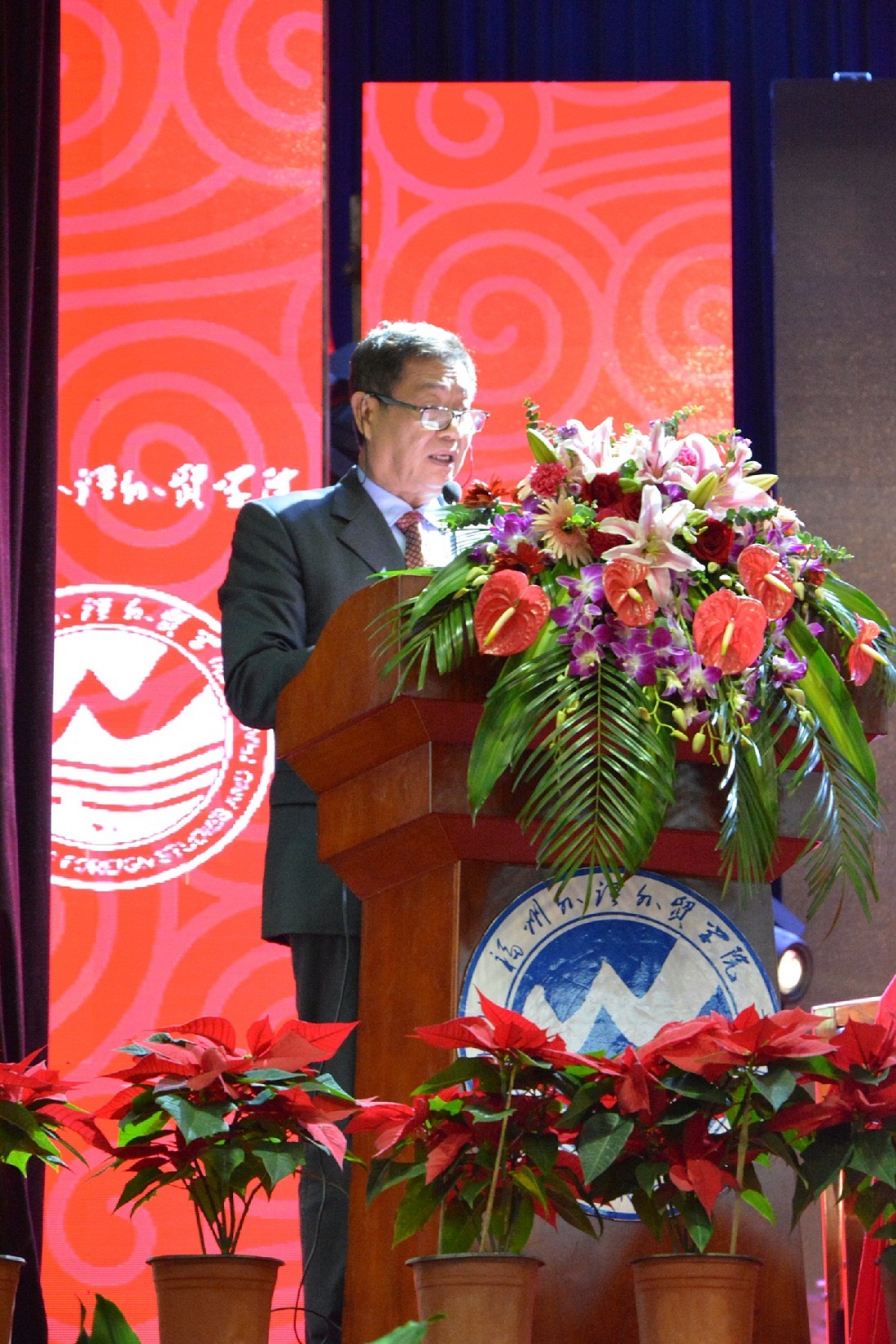 风韵犹存熟妇一区二区三区