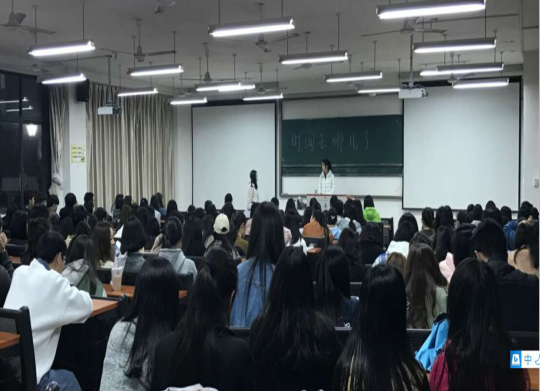 风韵犹存熟妇一区二区三区