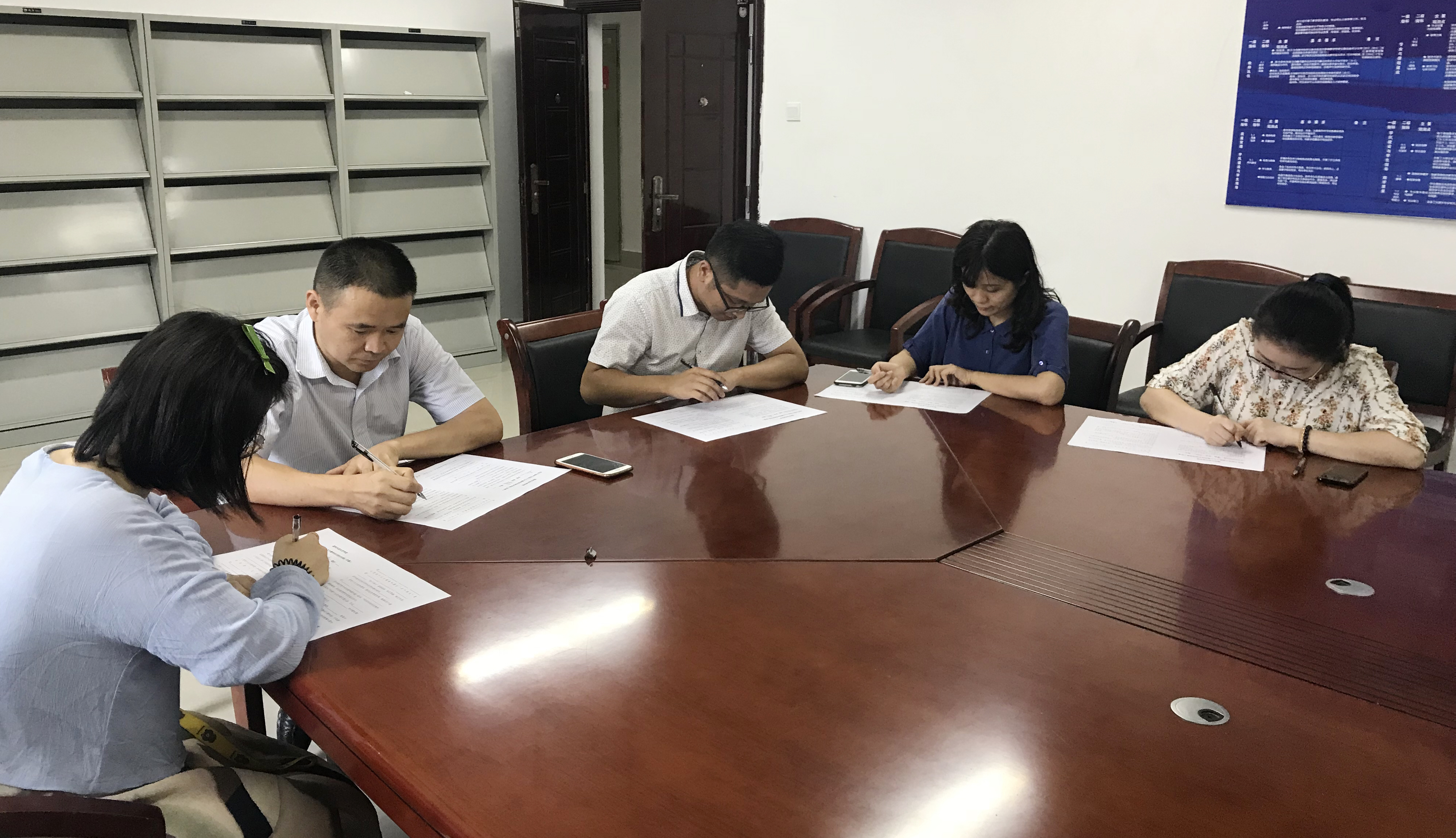 风韵犹存熟妇一区二区三区